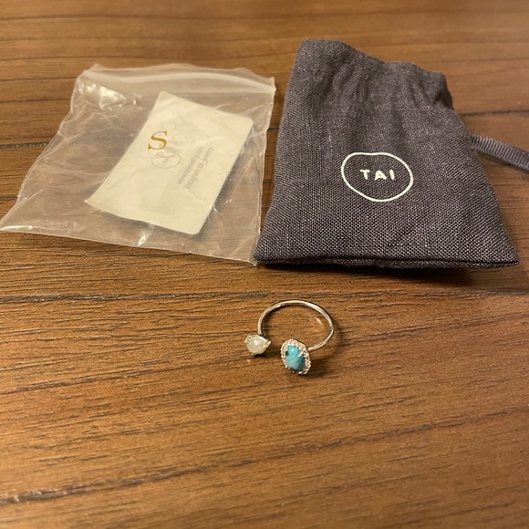 Tai Labrodorite Silver Adjustable Ring - Picture 2 of 3